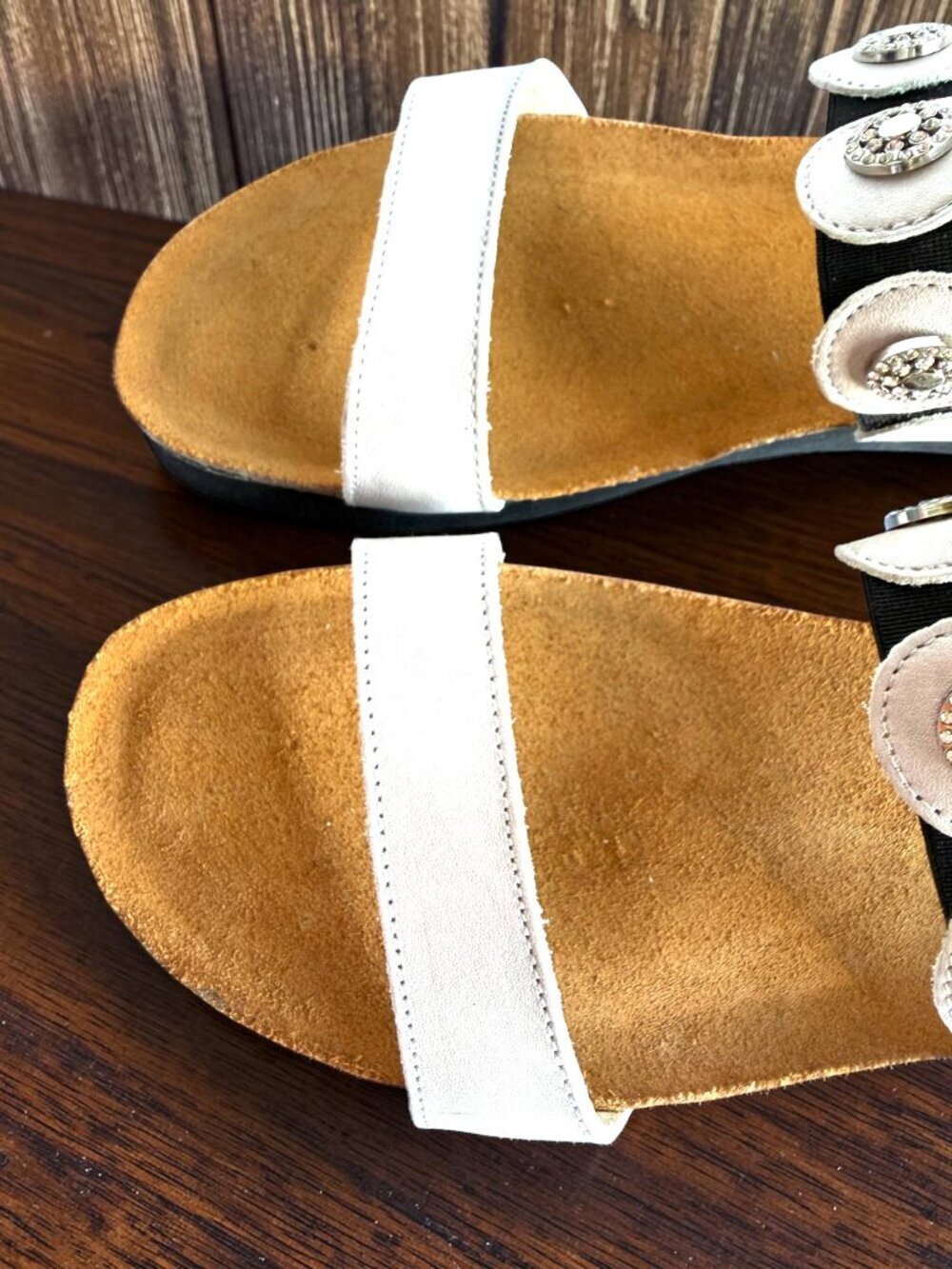 Naot Marissa Silver Gray Sandals Cork Wedge Rhinestone Circles EU 39 US 8 - Picture 7 of 10